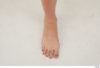 Arina Shy foot nude 0003.jpg